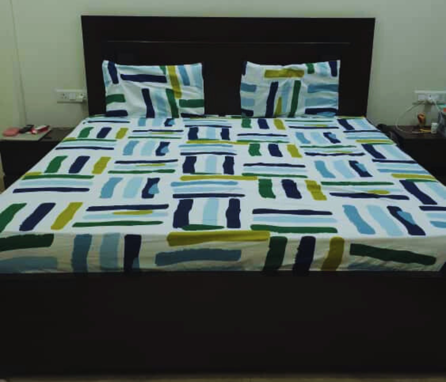 Urban Strokes- Elastic Fitted Bedsheet (B1G1)
