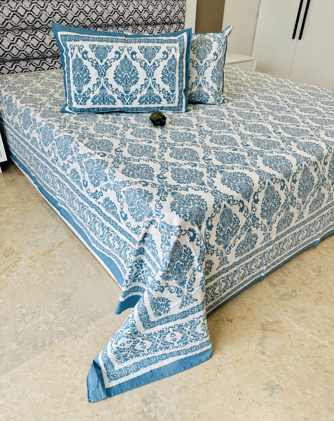 Neelambar Cotton Rajasthani Flat Bedsheet